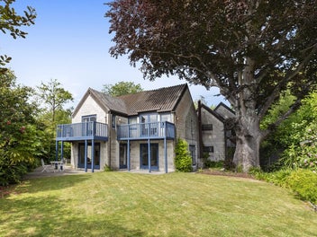 37 Holmwood Road, Merivale, Christchurch