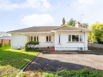26 Galloway Street, Hamilton East, Hamilton