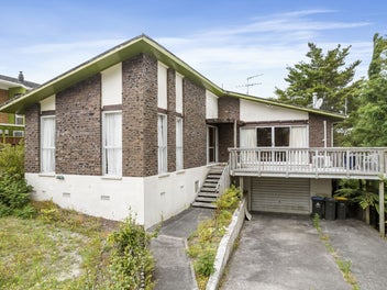 20 Reynella Drive, Massey, Auckland