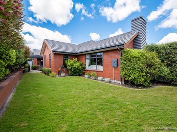 40 Titirangi Crescent, Parklands, Christchurch