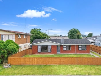 61 College Road, Edgecumbe, Edgecumbe