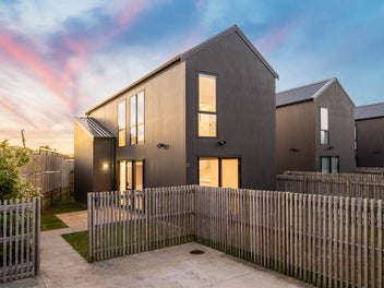 2C Otaimako Place, Mangere, Auckland