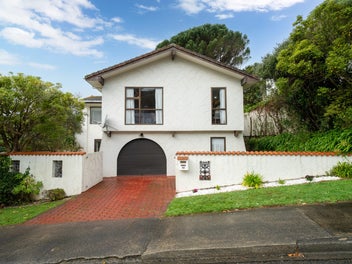 49 Cambrian Street, Churton Park, Wellington
