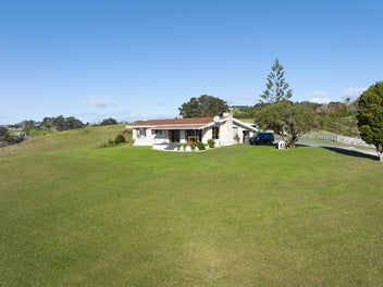 44 Morey Road, Cable Bay, Cable Bay