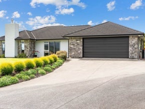 18 Kihi Place, Ruakaka