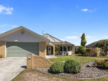 108 Palm Beach Boulevard, Papamoa Beach, Papamoa
