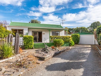 4 David Street, Waikanae