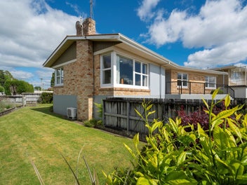 11A Miranda Street, Parkvale, Tauranga