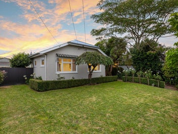 1/13 Lansbury Avenue, Strowan, Christchurch