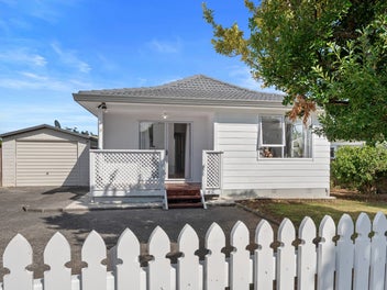 8 Childers Road, Ranui, Auckland