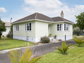 60 Centennial Crescent, Te Hapara, Gisborne