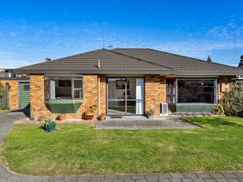 2/611 Roberts Street, Hastings, Hastings