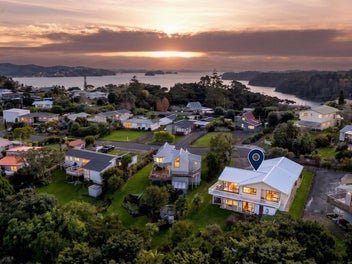 28 Tirairaka Terrace, Okiato, Russell