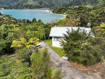 30 Hope Drive, Ōkiwi Bay