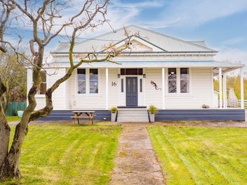 16 Tamumu Road, Waipawa, Waipawa