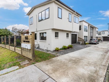 166 Ennis Avenue, Pakuranga Heights, Auckland