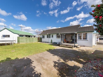 23 Weka Grove, Elderslea, Upper Hutt