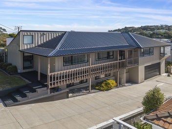 1 Robert Street, Newlands, Wellington