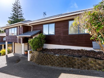 35A Baird Street, Howick, Auckland