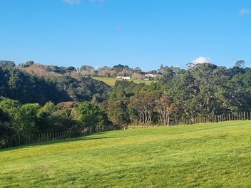 24 Ambrose Lane, Whitford, Whitford