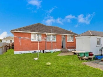 60 Matipo Street, Castlecliff, Whanganui