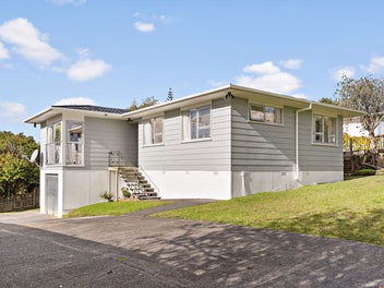 31 Bayview Road, Bayview, Auckland