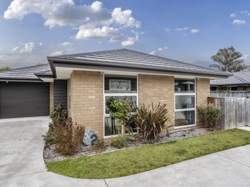 2/8 Ensors Road, Opawa, Christchurch