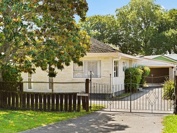 12 Vennell Street, Leamington, Cambridge