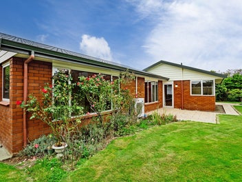 15 McLeod Court, Rosedale, Invercargill