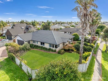 126 Santa Monica Drive, Papamoa Beach, Papamoa