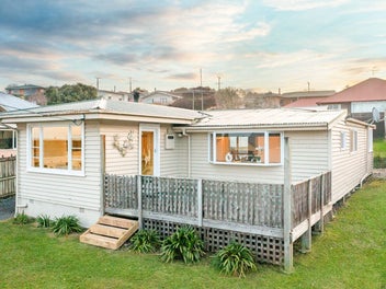 34 Edna Street, Ocean View, Dunedin