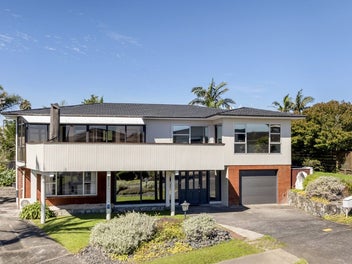 21 Treeway, Sunnyhills, Auckland