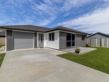 35 Oldfield Lane, Marton