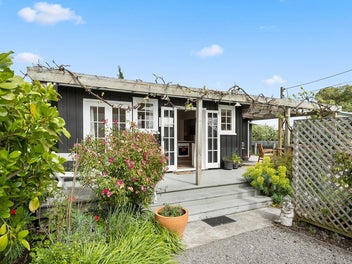 12A Oxford Street, Martinborough, Martinborough
