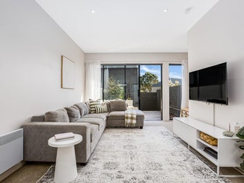 10/6 Oswald Crescent, Paparangi, Wellington