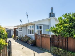 16 Clarence Cox Crescent, Pirimai, Napier