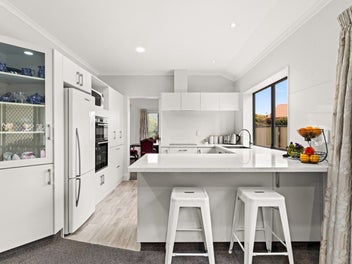 18 Claridge Place, Taradale, Napier