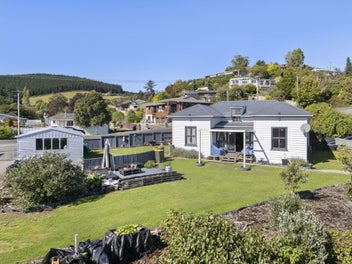 10 Sandown Street, Waihola