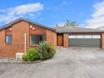 2/8 Patterson Street, Sandringham, Auckland