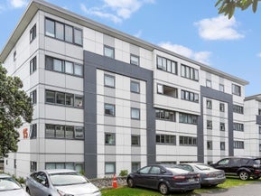 1B/15 Morning Star Place, St Lukes, Auckland