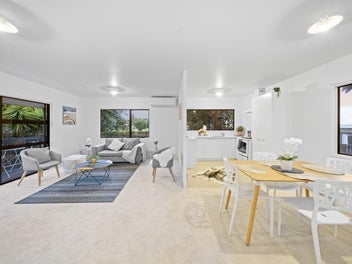 4/3 Barneys Farm Road, Clendon Park, Auckland