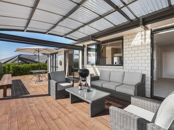 2 Makaka Lane, Silverdale, Silverdale