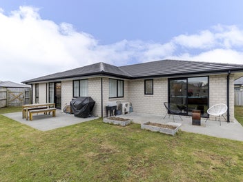 32 Aratapu Street, Waitara, Waitara