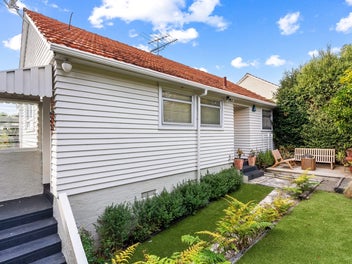 41 Kurahaupo Street, Orakei, Auckland