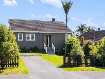 5 Tutuki Street, Waterview, Auckland