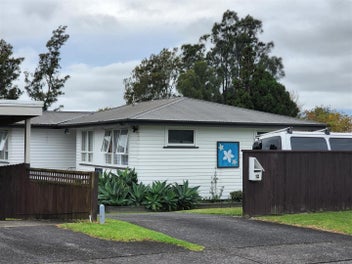 12 Jillian Drive, Ranui, Auckland