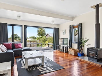 49 Moana Road, Okitu, Gisborne