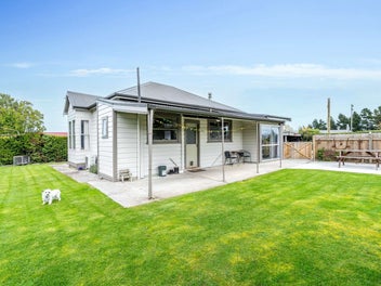 7 Boyd Street, Stirling