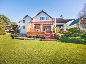 20 Cashmere Drive, Fitzherbert, Palmerston North