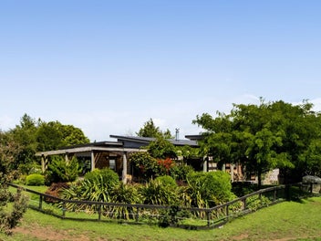 88 Te Arei Road East, Lepperton, New Plymouth